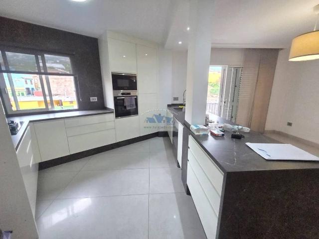 Piso en Venta en Cruz Santa