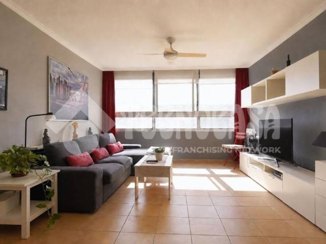 Piso en Venta en Duggi Rambla Los Hoteles