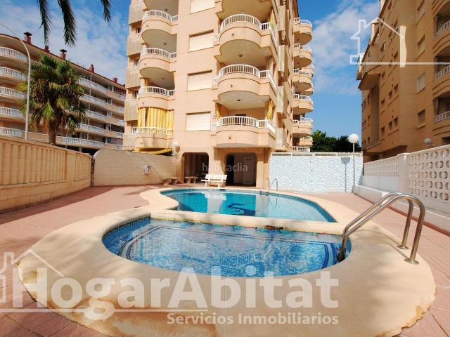 Piso en venta en Daimús. SEGUNDA LÍNEA DE PLAYA! EXTERIOR CON PISCINA, GARAJE Y TERRAZA. Pisos.