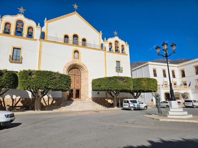 Piso en venta en Dalías. BAJO EN DALIAS. Pisos.