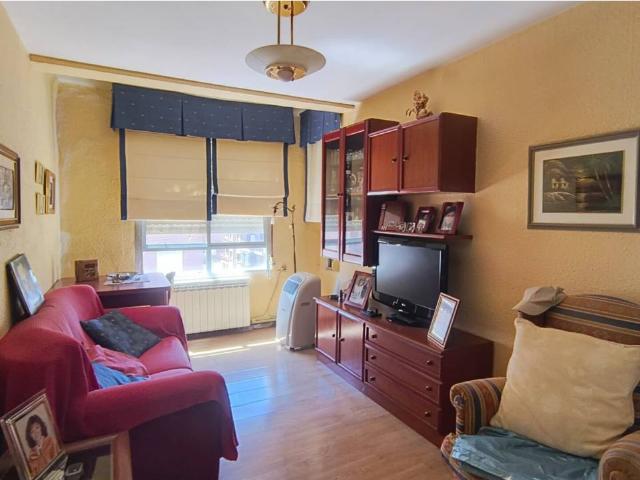 Piso en venta en Delicias 50010