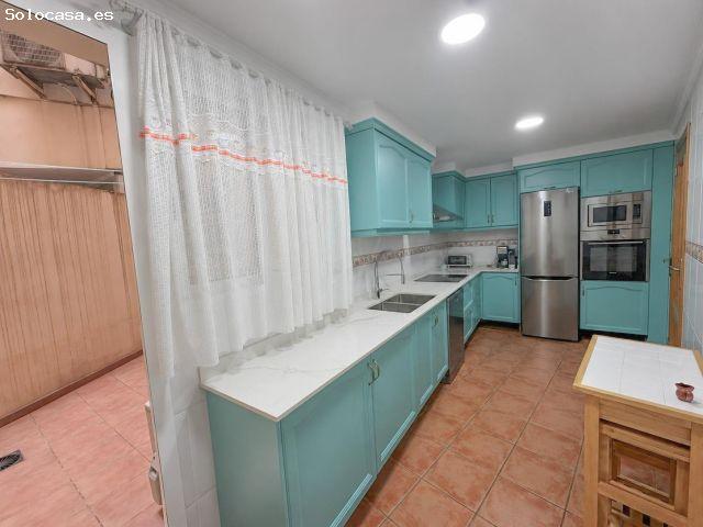 PISO EN VENTA EN DENIA AMPLIO, LUMINOSO Y CON PLAZA DE PARKING INCLUIDA. A TAN SOLO 600 METROS DE L