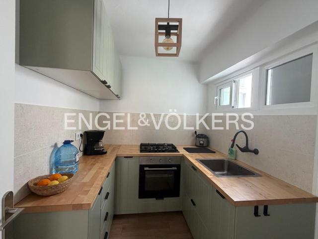 Piso en venta en Dénia, Centro Urbano. Apartamento renovado en el corazón de Denia. Pisos.