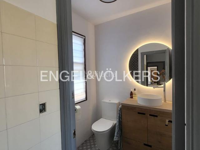 Piso en venta en Dénia, Centro Urbano. Encantador piso de 3 habitaciones en el corazón de Denia una inversión ideal. Pisos.