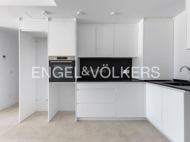 Piso en venta en Dénia, El Montgó. Exclusivo penthouse con solárium privado de 50 m en Dénia. Pisos.