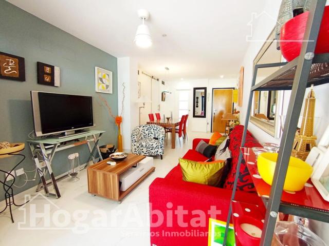 Piso en venta en Dénia, El Puerto. EN RESIDENCIAL CON TERRAZA Y PISCINA. Pisos.
