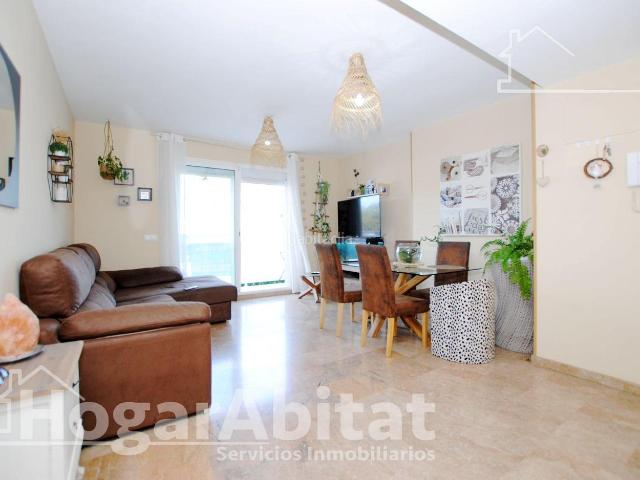 Piso en venta en Dénia, La Pedrera Vessanes. SEMIREFORMADO Y AMPLIO CON PISCINA Y BALCÓN. Pisos.