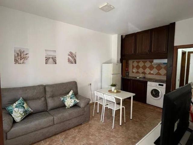 Piso en Venta en Distrito Zeta Recinto Ferial Cortijo de Torres