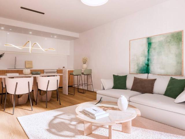 Piso en Venta en Distrito Zeta Recinto Ferial Cortijo de Torres