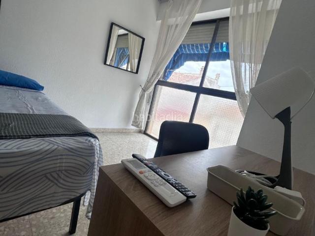 Piso en venta en Dolores. Activo inmobiliario Haz que el banco financie tu inversión mientras el inmueble genera un cash flow de aproximadamente 700 mes. Pisos.