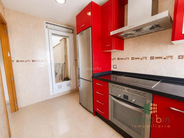 Piso en venta en Don Benito. PISO DE 2 HABITACIONES EN AVENIDA DE CÁNOVAS CON GARAJE. Pisos Don.