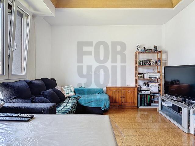 Piso en venta en Donostia San Sebastián, Altza. Un piso amplio en Herrera, con balcones y todo renovado alrededor. Pisos Donostia San.