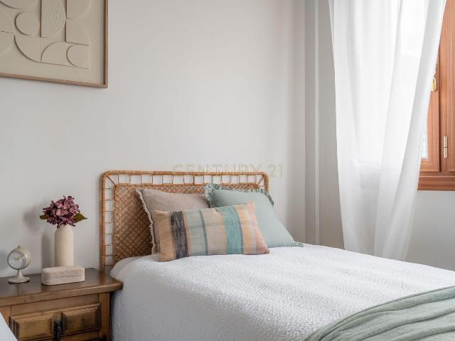 Piso en venta en Donostia San Sebastián, Altza. Vivienda con vistas despejadas en Alza Donostia. Pisos Donostia San.