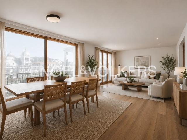 Piso en venta en Donostia San Sebastián, Área Romántica. Vivienda con terraza vistas a la Bahía de La Concha. Pisos Donostia San.