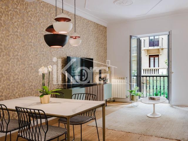Piso en venta en Donostia San Sebastián, Gros. Piso en venta en Calle Peña y Goñi. Pisos Donostia San.