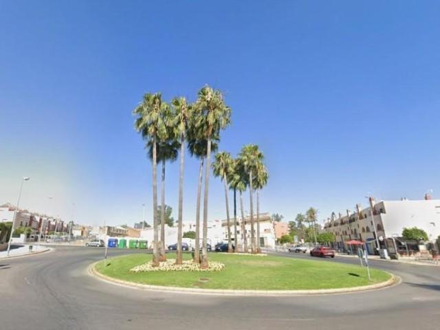 Piso en venta en Dos Hermanas, Arco norte Avda España