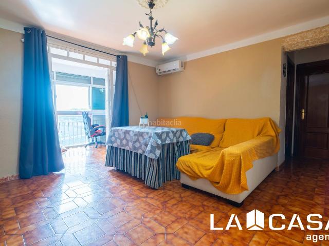 Piso en venta en Dos Hermanas, Arco Norte Avda España. Piso en venta en La Moneda. Pisos Dos.