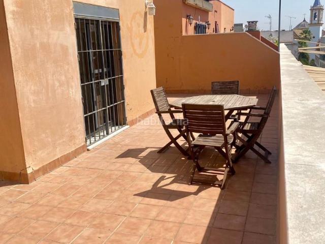 Piso en venta en Dos Hermanas, Centro Doña Mercedes. MAGNIFICO DUPLEX ATICO ASCENSOR Y GARAJE CON TERRAZA DE 45 MTS. Pisos Dos.