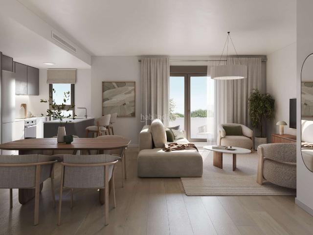 Piso en venta en Dos Hermanas, Entrenúcleos. Residencial Erithea. Pisos Dos.