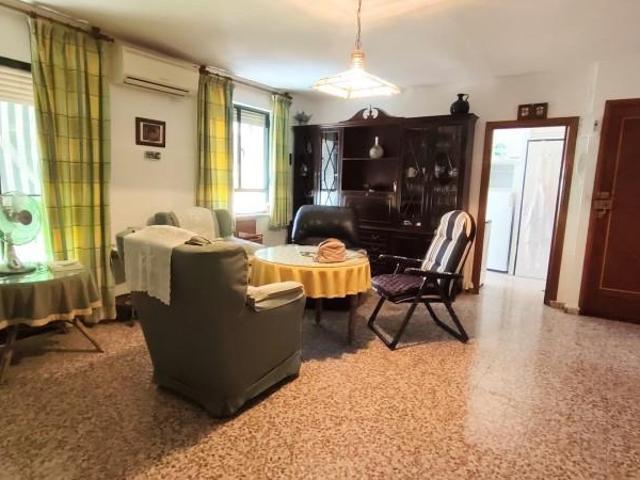 Piso en venta en Doña Mencía, Próximo al parque