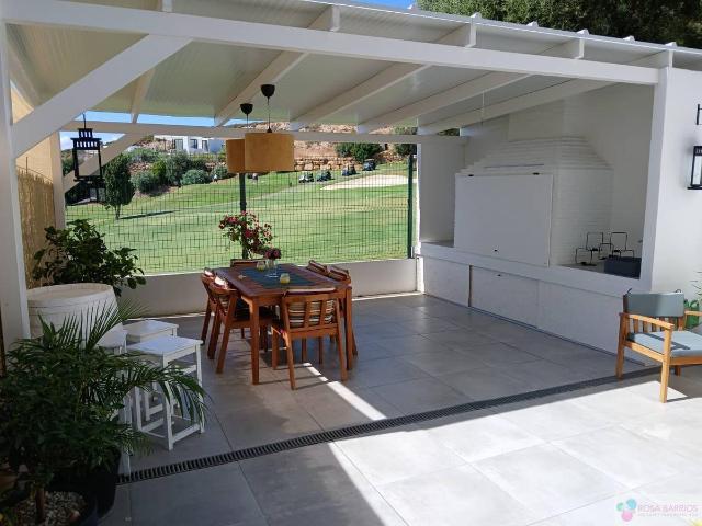 Piso en Venta en Doña Julia Golf