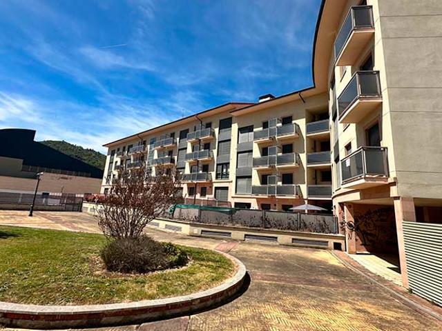 Piso en venta en Ezcaray, Calle eliseo cadarso 14