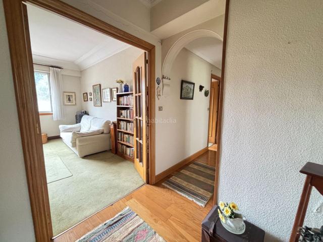 Piso en venta en Eibar. VIVIENDA CON MUCHA LUZ Y SOL ZONA JUAN GISASOLA. Pisos.