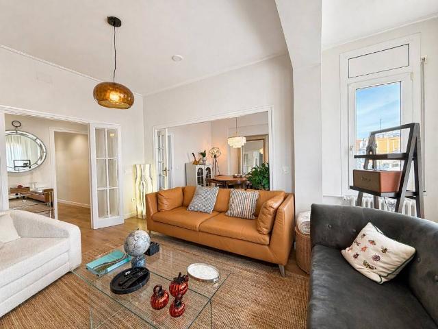 Piso en Venta en Eixample Sud – Migdia