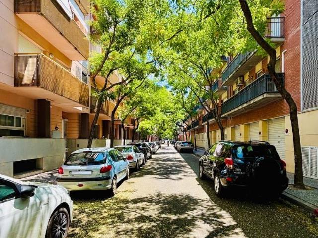 Piso en Venta en Eixample Sud – Migdia