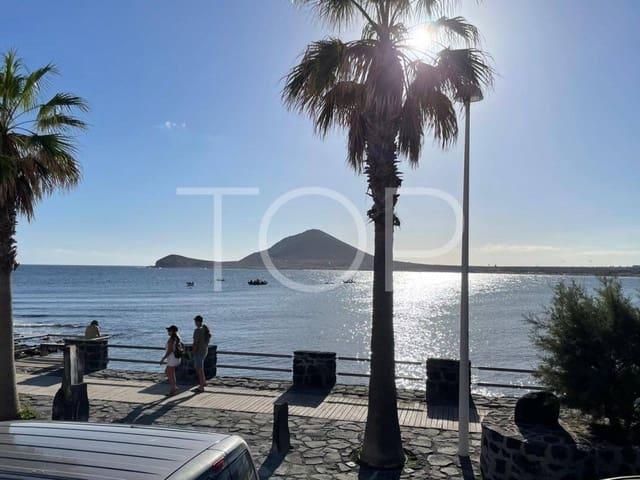 Piso en venta en El Medano, Tenerife