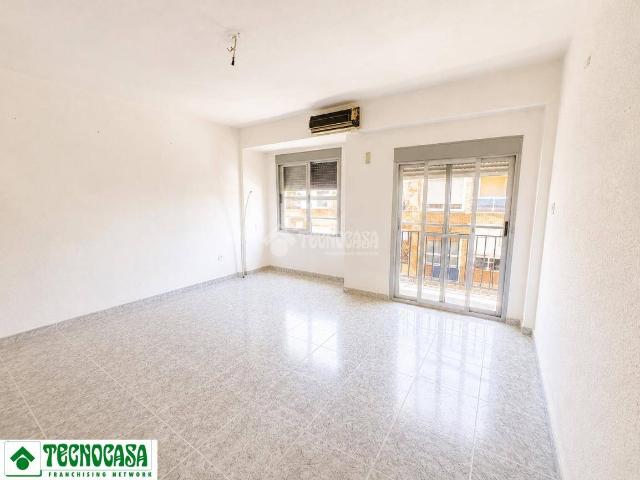Piso en Venta en El Mercado