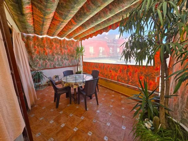 Piso en Venta en El Bajondillo