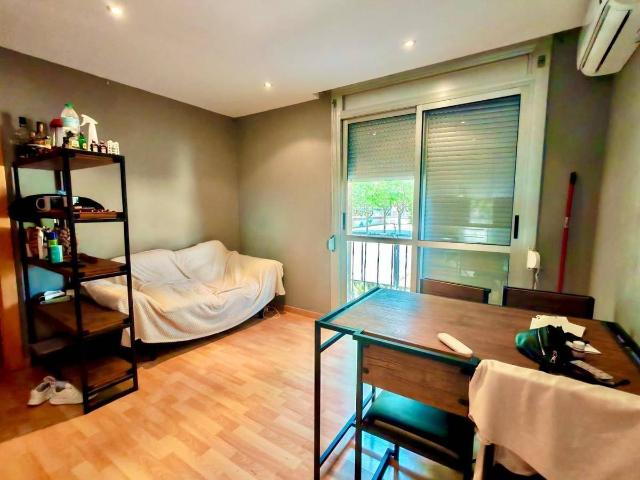 Piso en Venta en El Besós i el Maresme