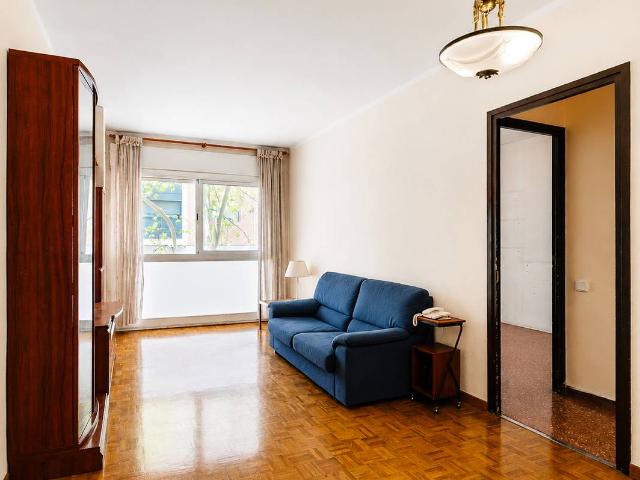 Piso en Venta en El Camp de l'Arpa del Clot