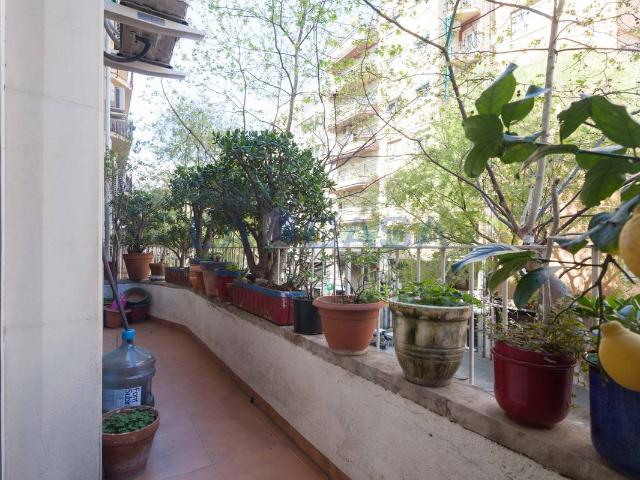 Piso en Venta en El Camp de l'Arpa del Clot