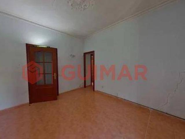 Piso en Venta en El Camp de l'Arpa del Clot