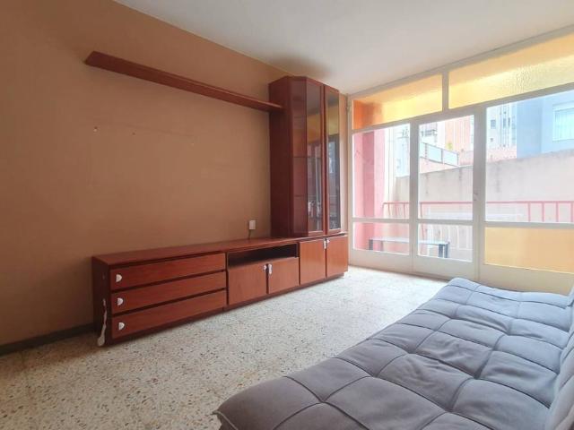 Piso en Venta en El Camp de l'Arpa del Clot
