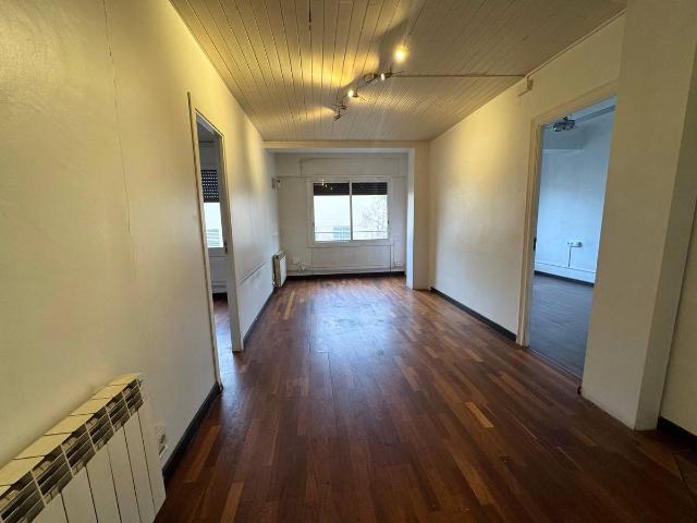 Piso en Venta en El Camp de l'Arpa del Clot