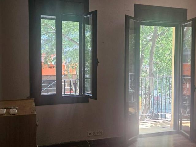 Piso en Venta en El Camp de l'Arpa del Clot