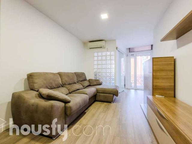 Piso en Venta en El Camp de l'Arpa del Clot