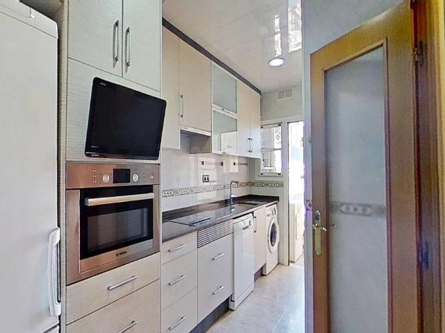 Piso en Venta en El Camp de l'Arpa del Clot