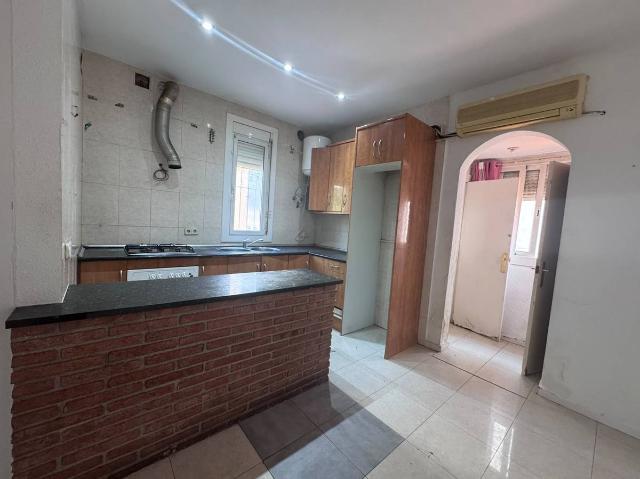 Piso en Venta en El Camp de l'Arpa del Clot