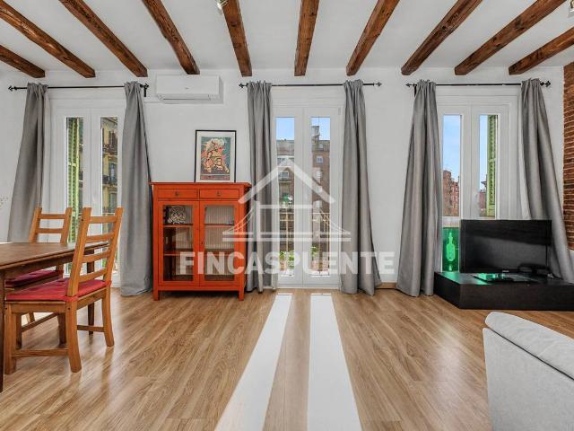 Piso en Venta en El Camp de l'Arpa del Clot