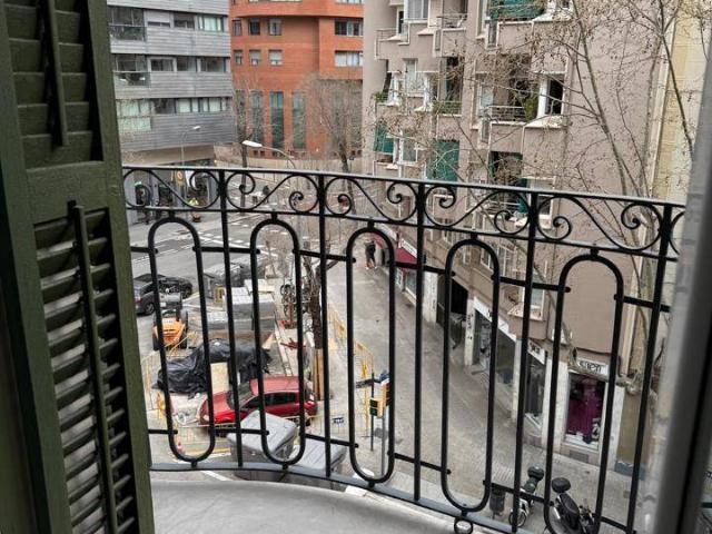 Piso en Venta en El Camp d'en Grassot i Gràcia Nova