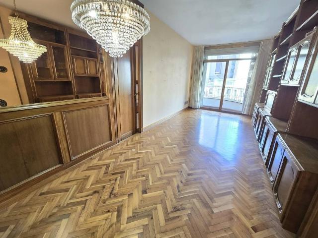 Piso en Venta en El Camp d'en Grassot i Gràcia Nova