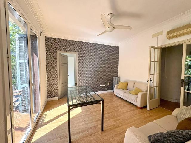 Piso en Venta en El Camp d'en Grassot i Gràcia Nova