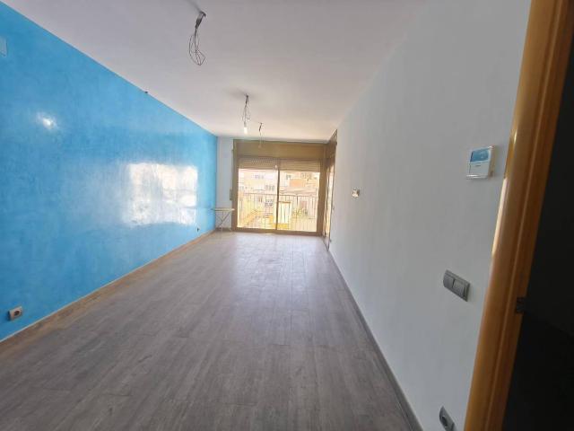 Piso en Venta en El Camp d'en Grassot i Gràcia Nova