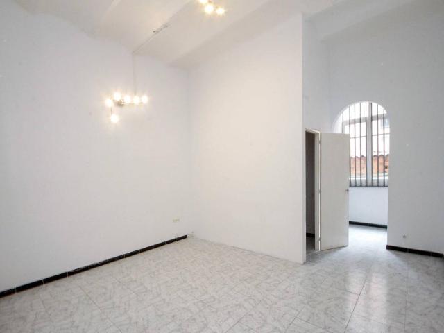Piso en Venta en El Camp d'en Grassot i Gràcia Nova