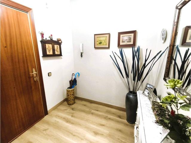Piso en venta en El Castell Poble Vell