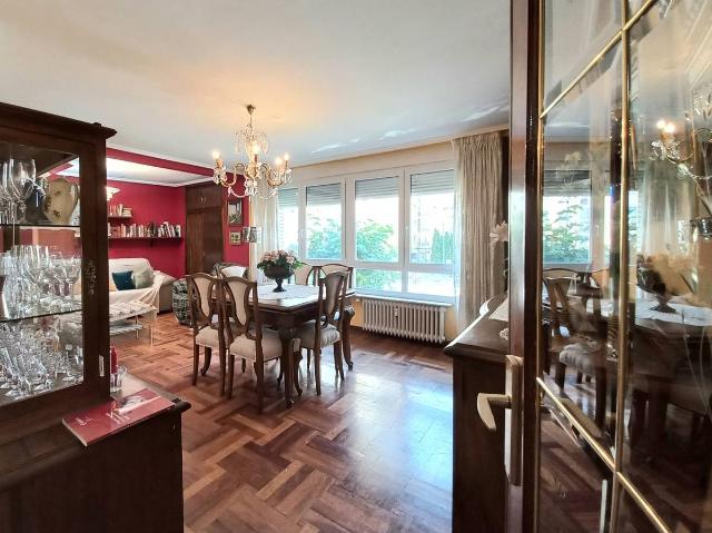 Piso en Venta en El Carmen Barrio Gimeno